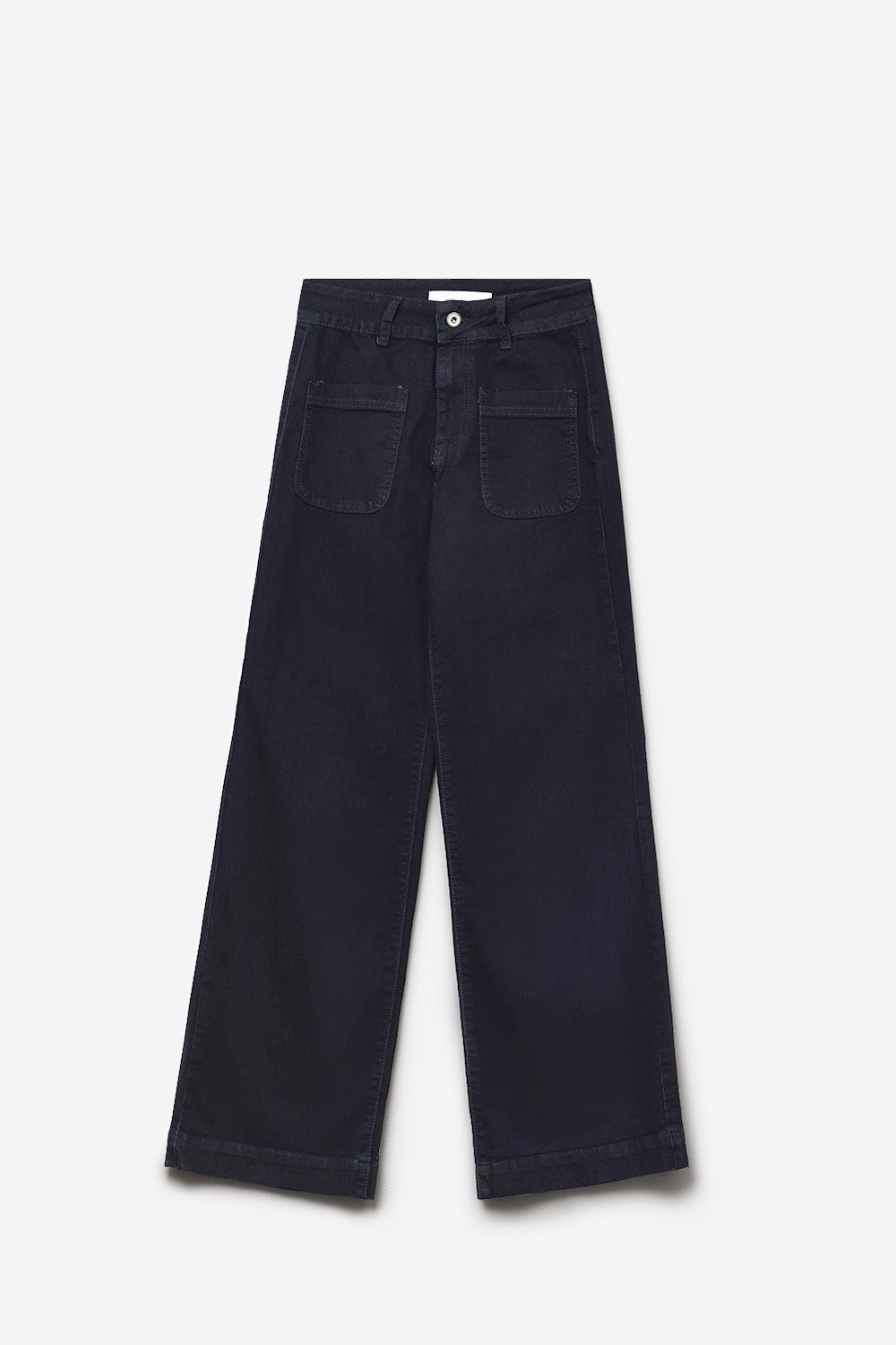 Jean droit marine avec pochettes en bleu profond