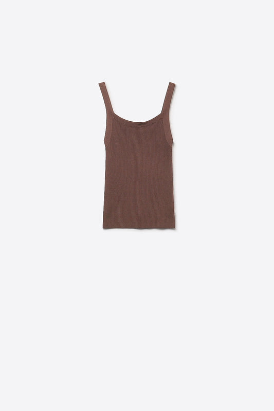 Top en tricot côtelé marron avec larges bretelles