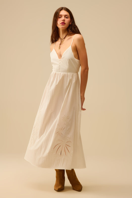 Robe longue blanche avec palmes brodées