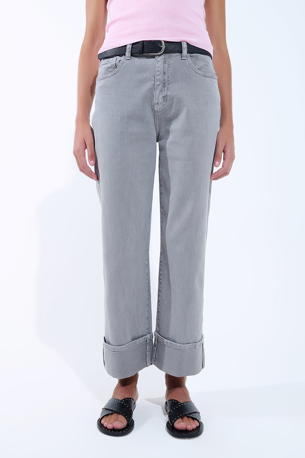 Pantalon droit à ourlet court en gris