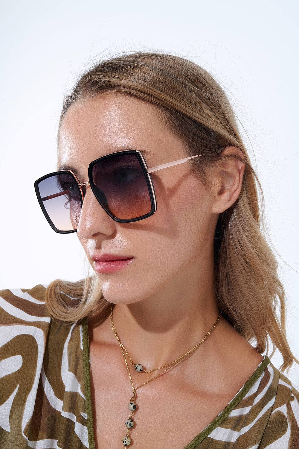 Lunettes de soleil carrées extra-larges en brun chocolat