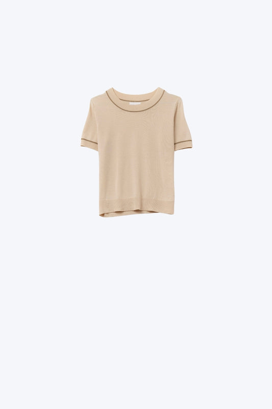 Top à manches courtes en tricot beige avec bordures contrastées camel