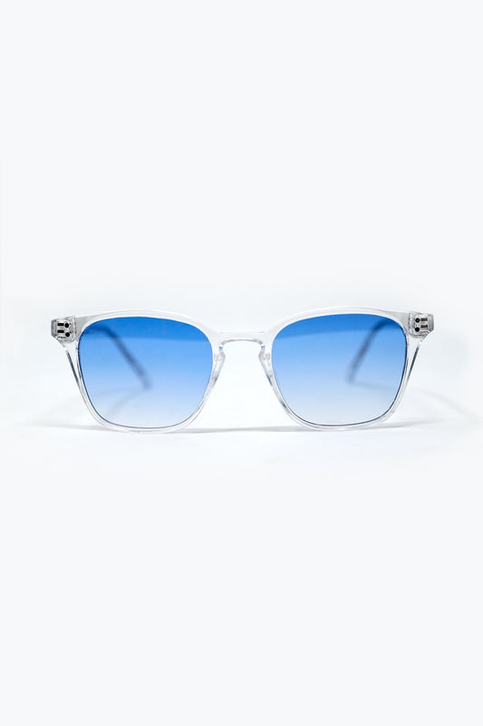Lunettes de soleil carrées transparentes avec verres dégradés bleu clair