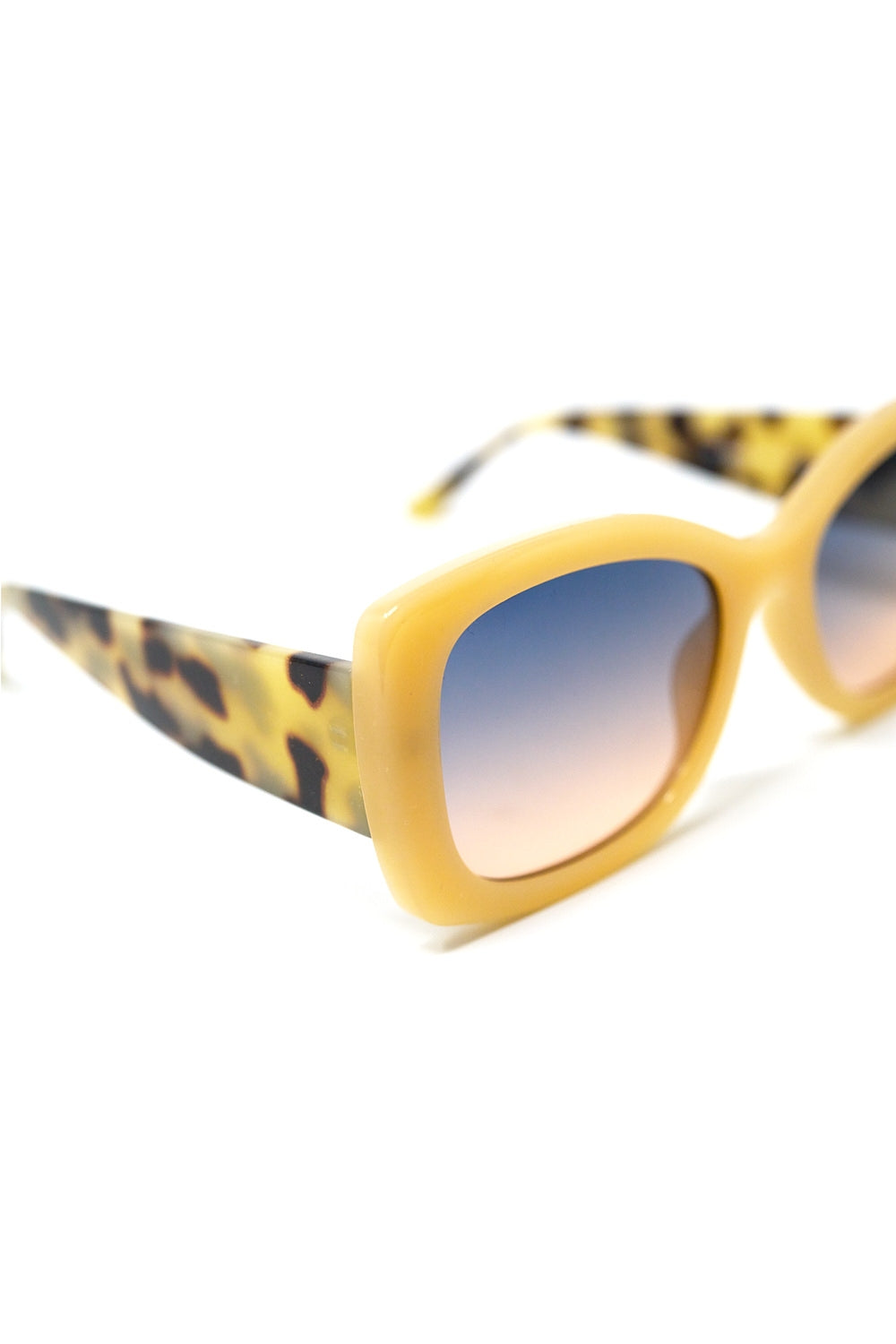Lunettes de soleil ovales surdimensionnées en acétate beige
