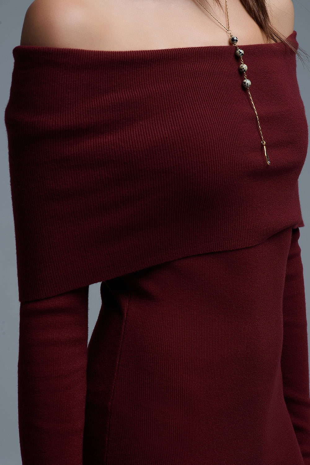 Robe longue à larges bretelles en tricot bordeaux