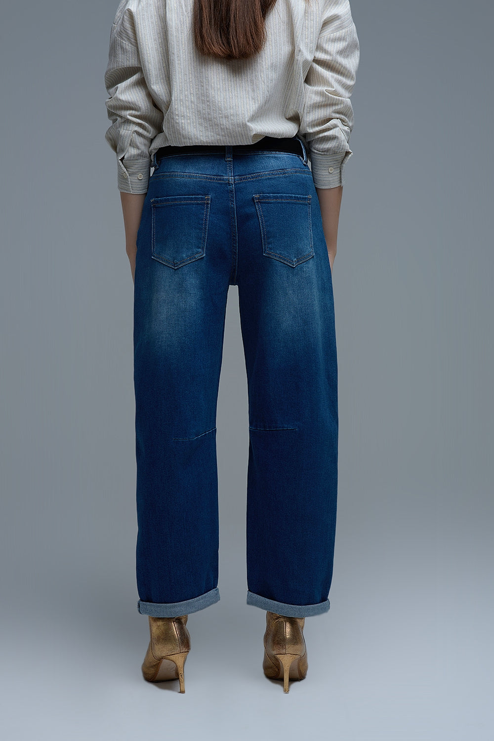 Jeans Basic Barrel Style en bleu moyen
