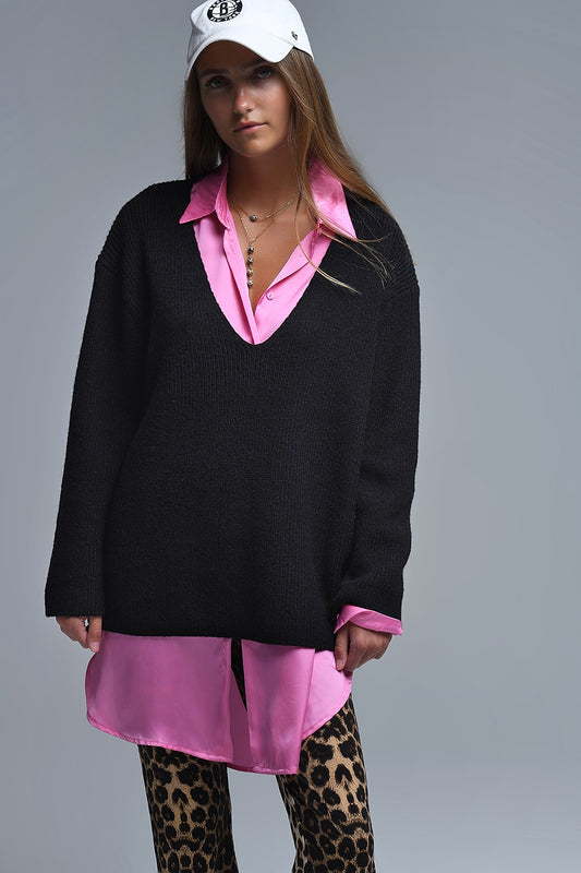Pull surdimensionné à col en V fin en noir