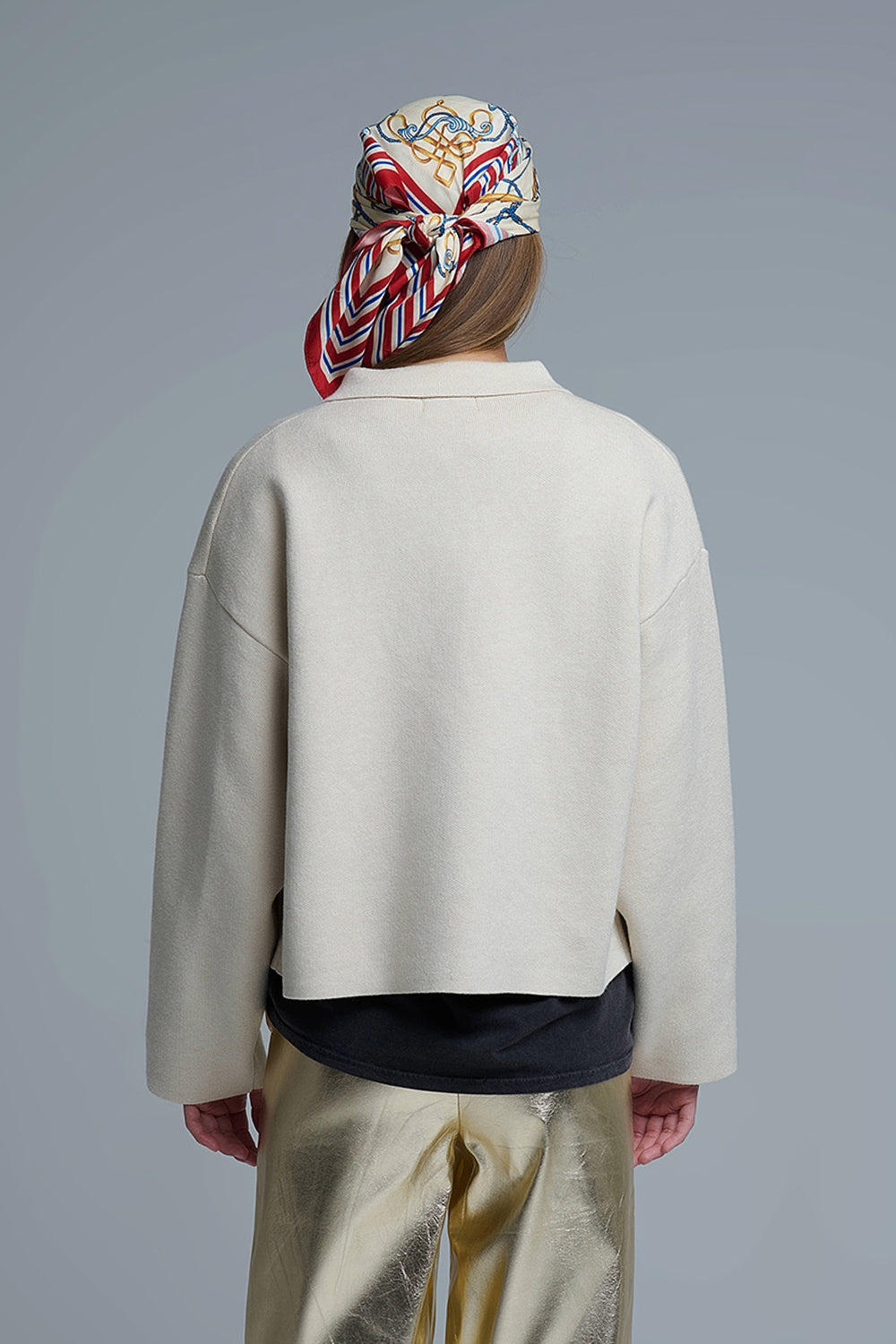 Cardigan formel décontracté en tricot avec poches poitrine en beige