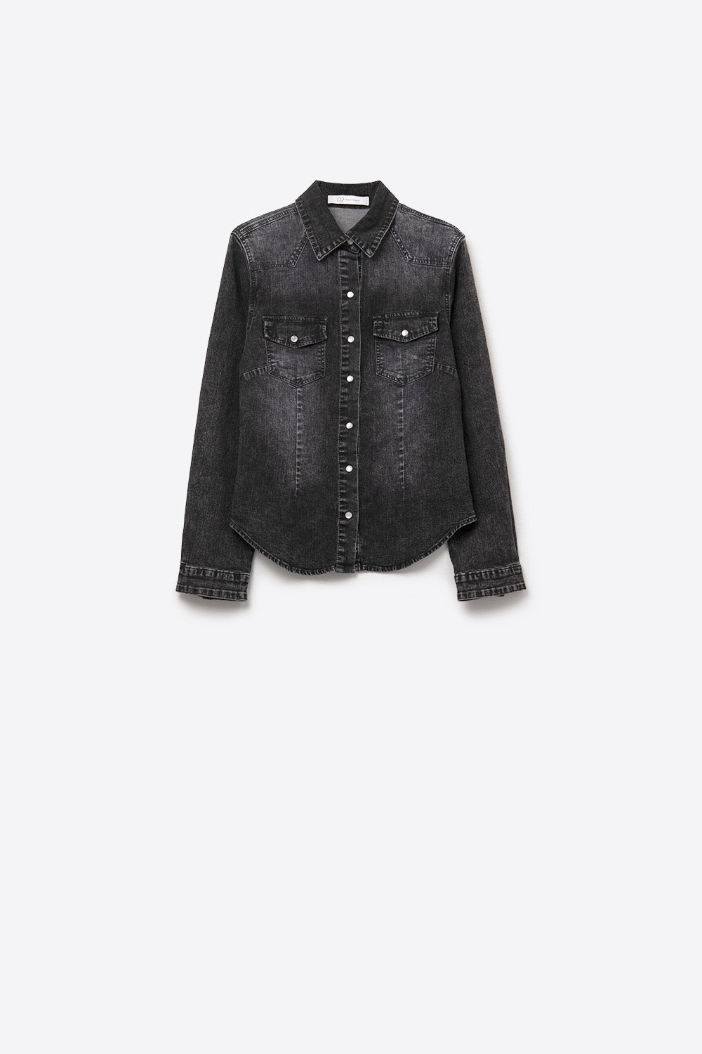 Veste-chemise en denim noir délavé avec boutons-pression