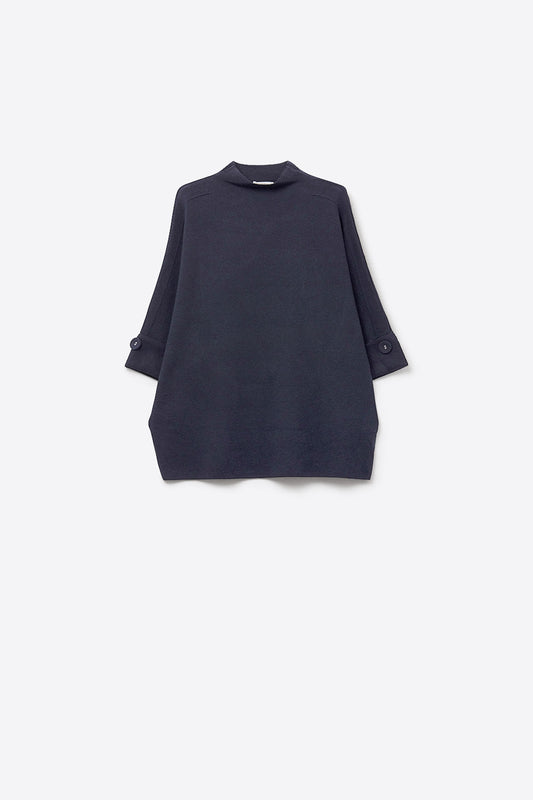 Pull en maille marine avec détails de boutons
