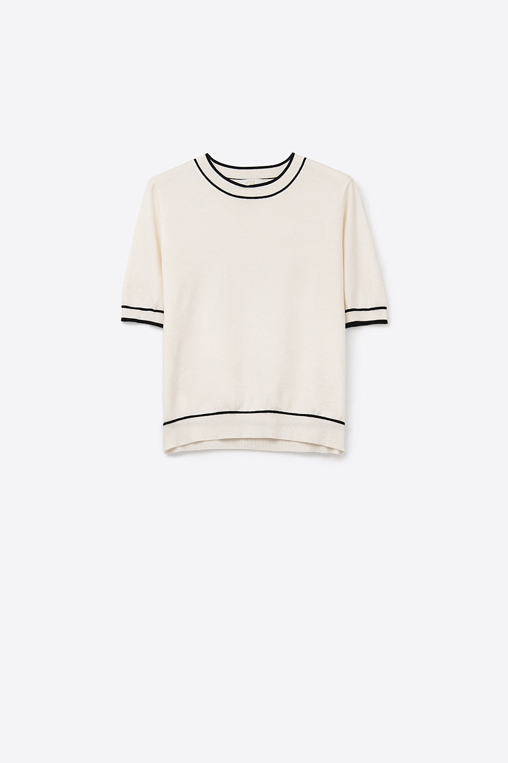 Pull blanc à manches courtes et lignes noires