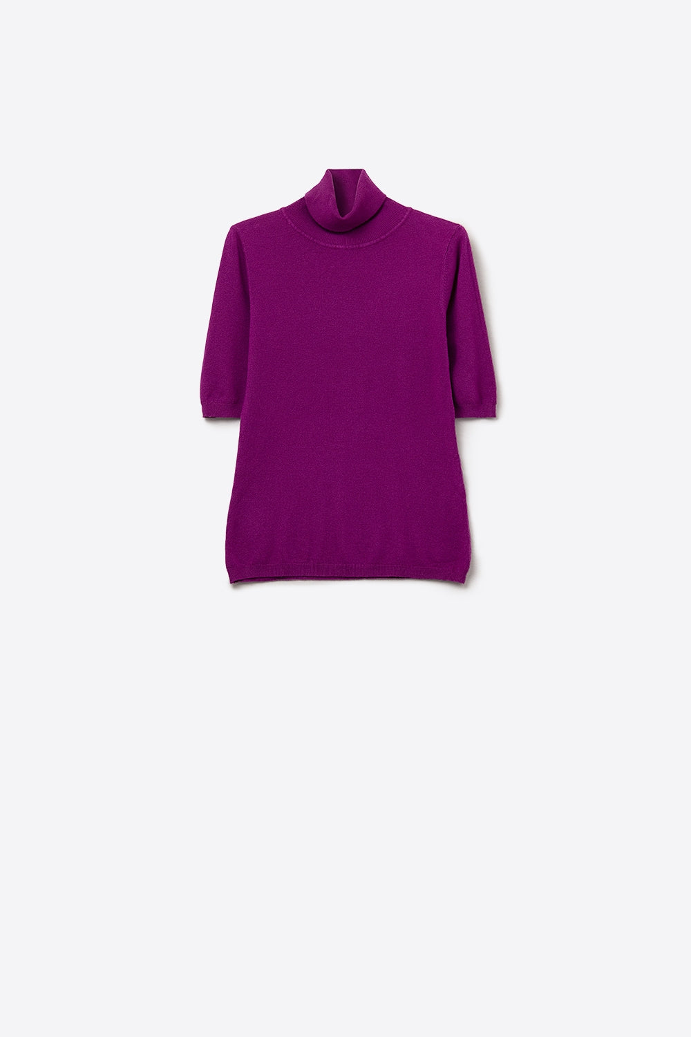 Pull en maille fine fucsia à col montant et manches coudées