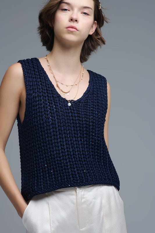 Gilet crocheté en marine avec fils pailletés