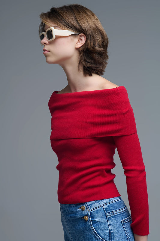 Top chic en tricot rouge à épaulettes