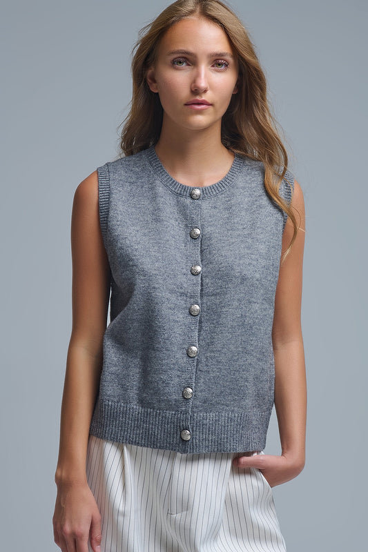Gilet tricoté à col ras du cou et à boutons métalliques en gris