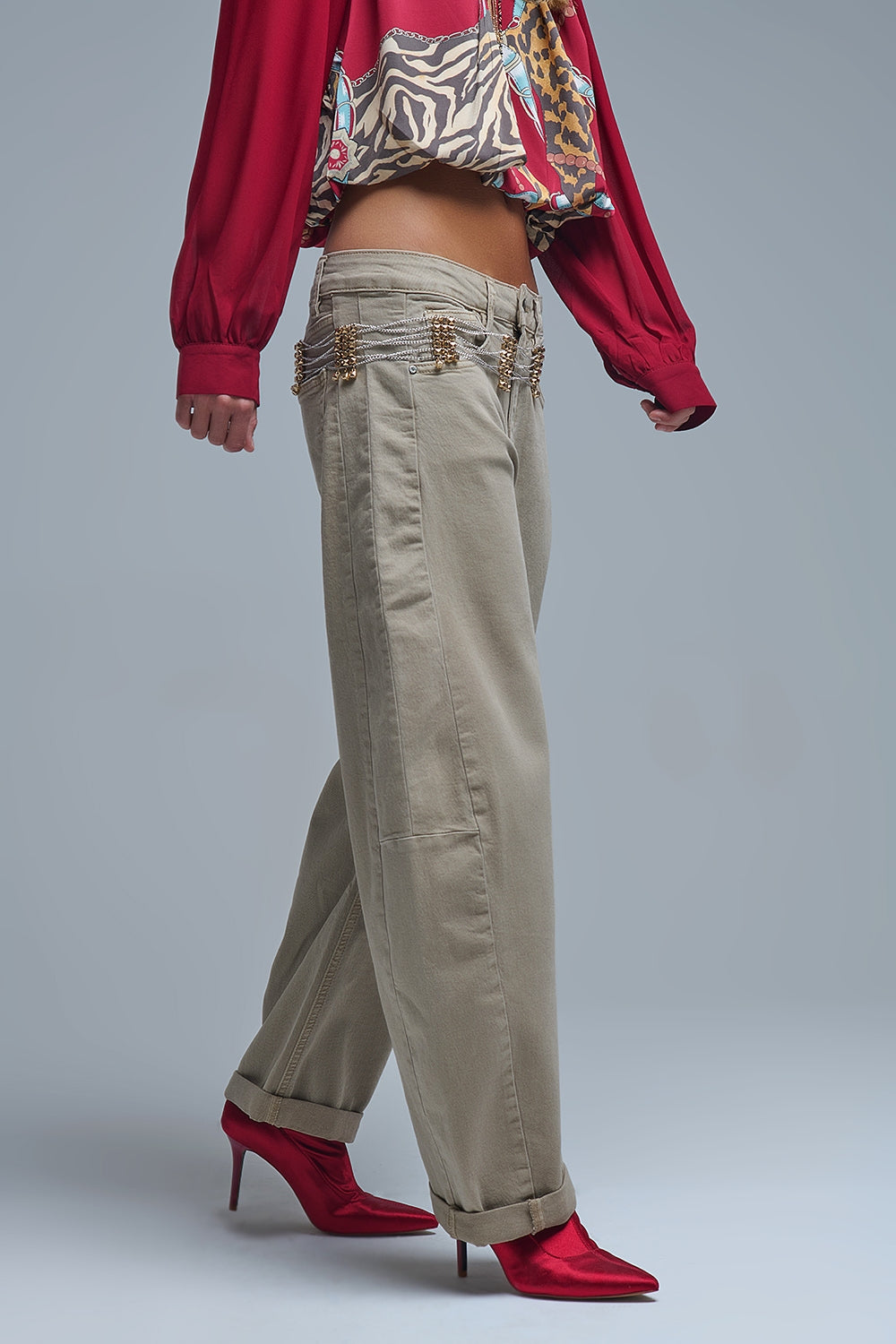 Jean ballon Barrel beige tendance avec poches