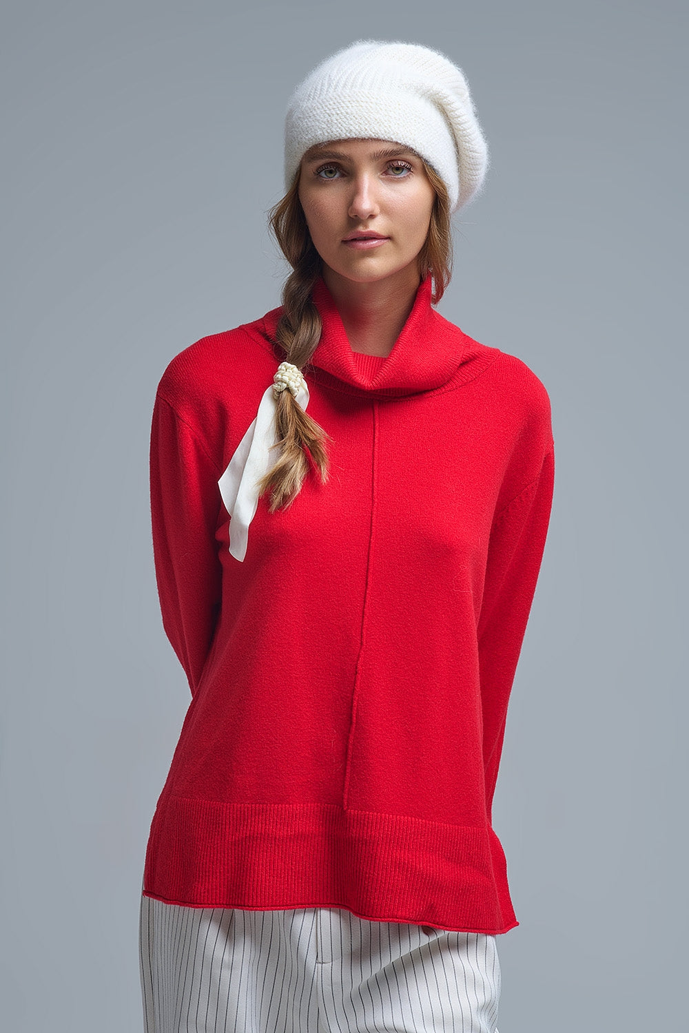 Pull oversize à col roulé en rouge