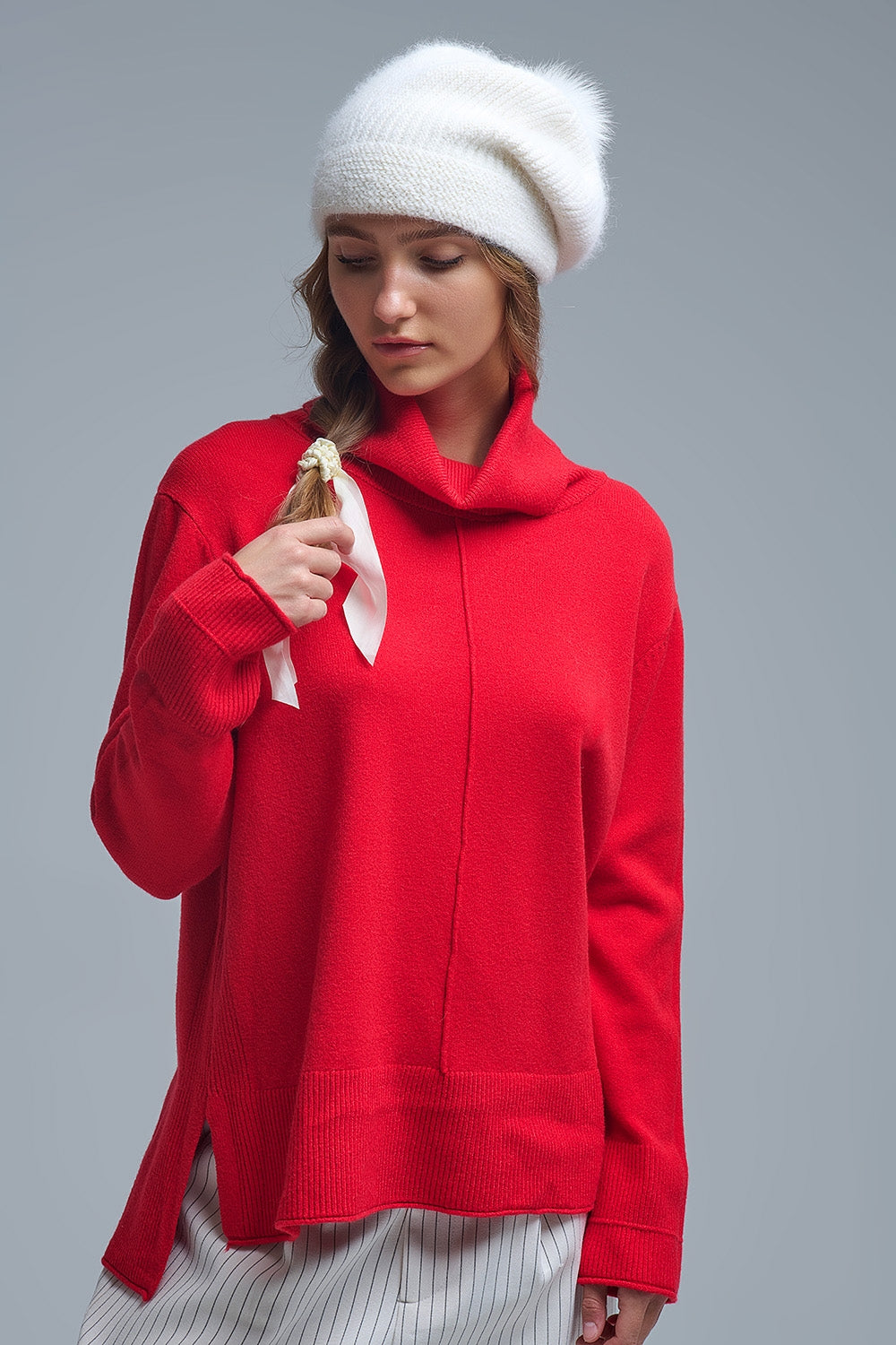 Pull oversize à col roulé en rouge