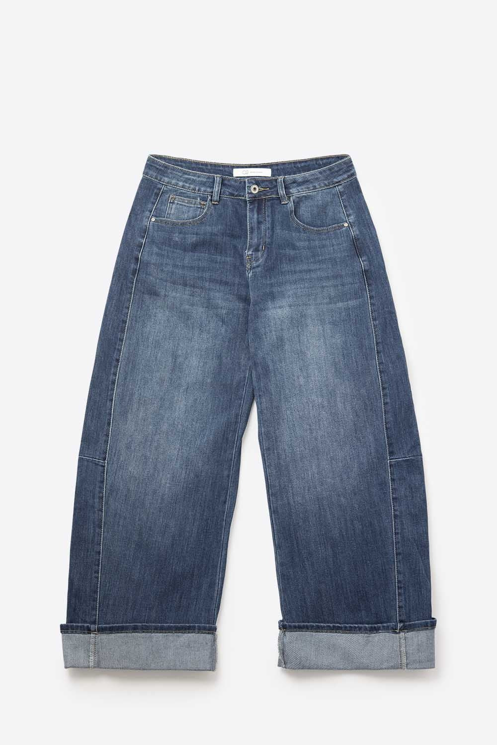 Jean en denim style baril délavage moyen ourlet à revers
