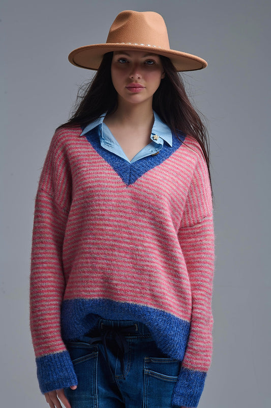 Pull en tricot rayé fuchsia avec détails bleus
