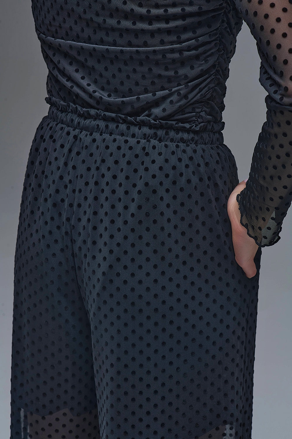 Pantalon à pois noir transparent Chic