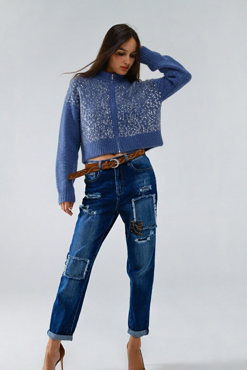 Cardigan bleu en maille duveteuse avec paillettes et fermeture à glissière