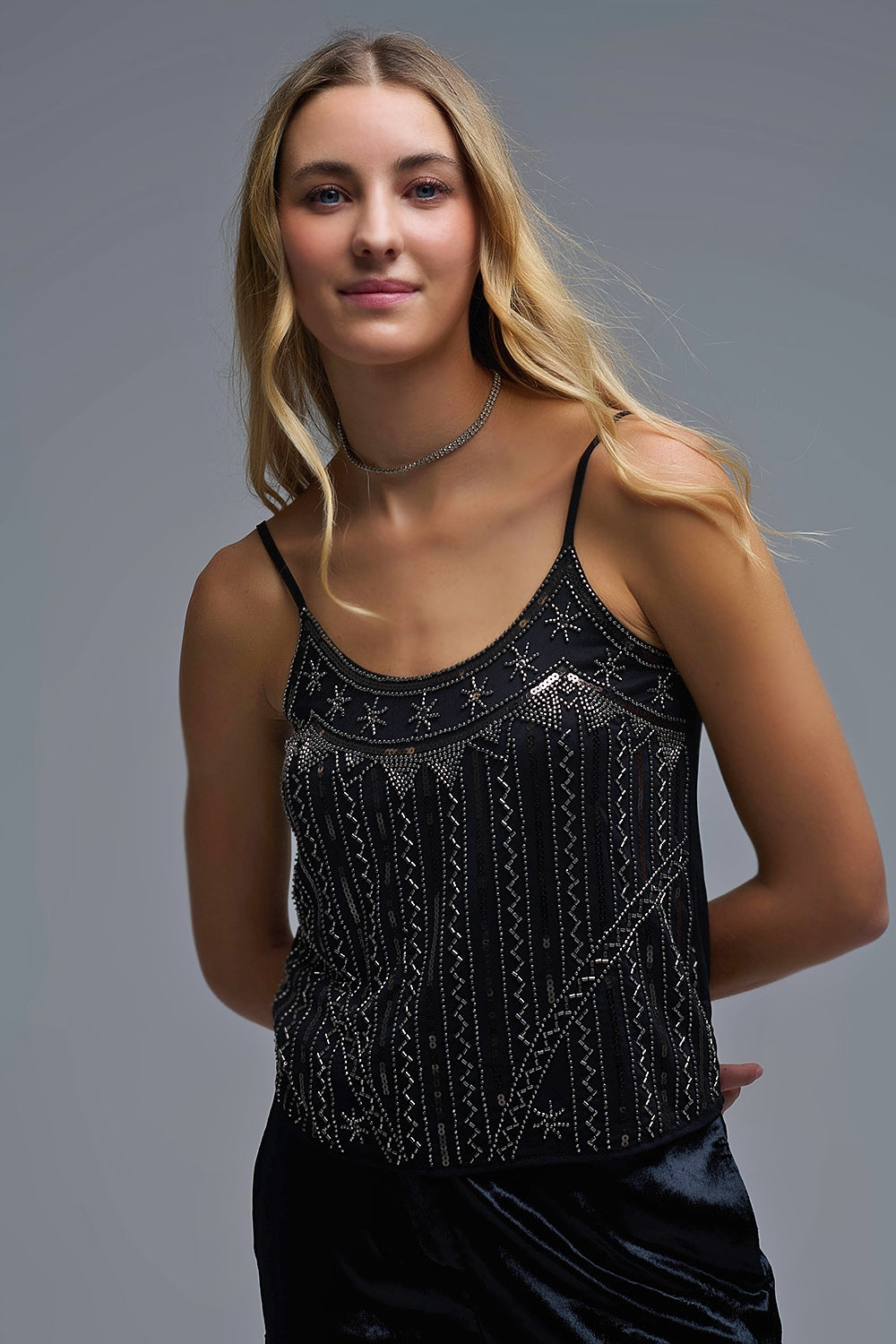 Top Cami à paillettes brodées vintage en noir