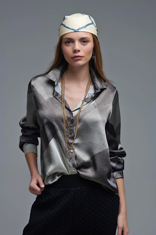 chemise en satin gris à imprimé géométrique