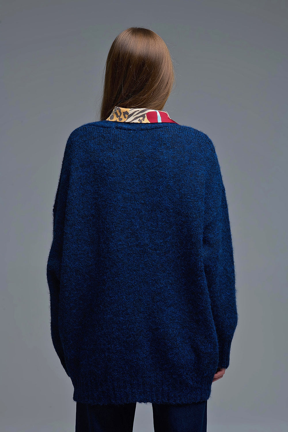 Cardigan oversize en marine avec boutons et poches dorés