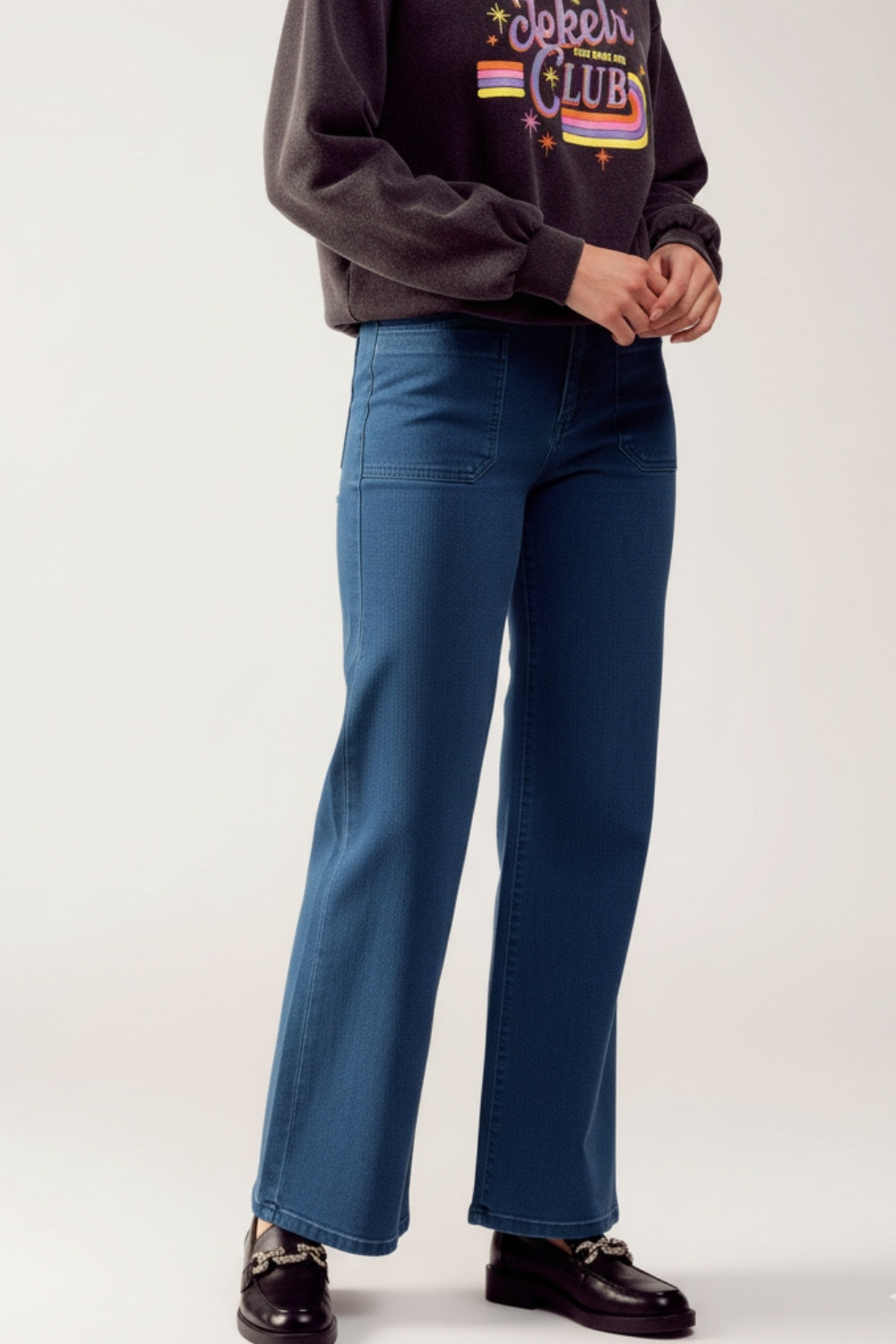 Jean à jambe large et à taille haute marine foncée