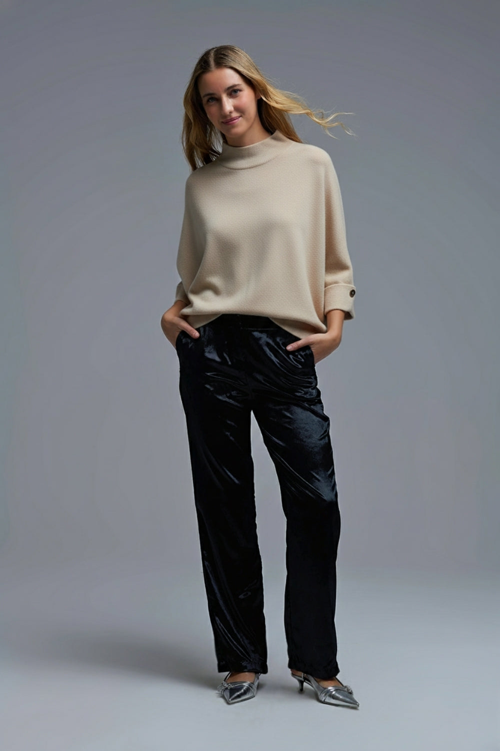 Pull en maille crème avec détails de boutons