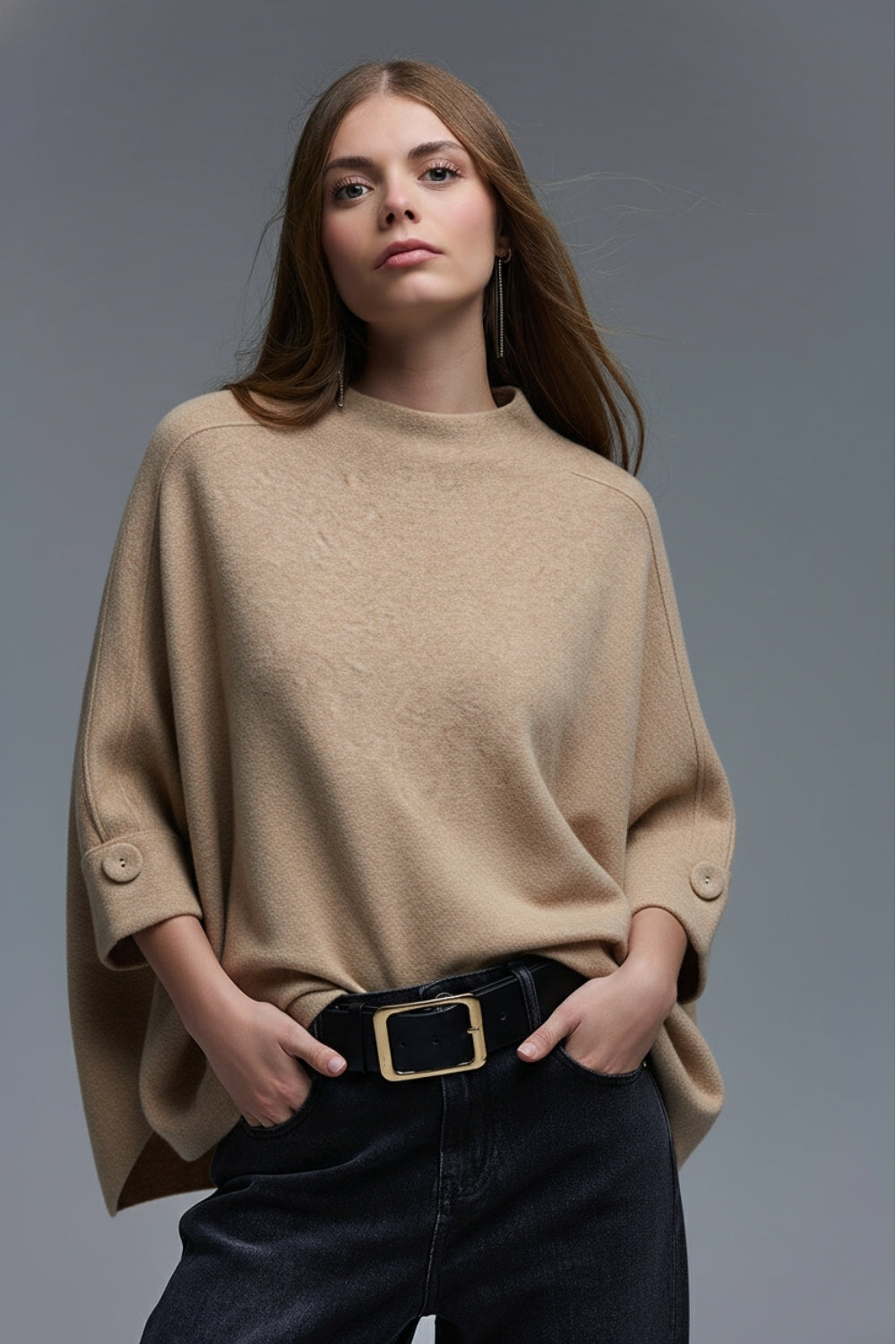 Chandail en tricot camel avec détails de boutons