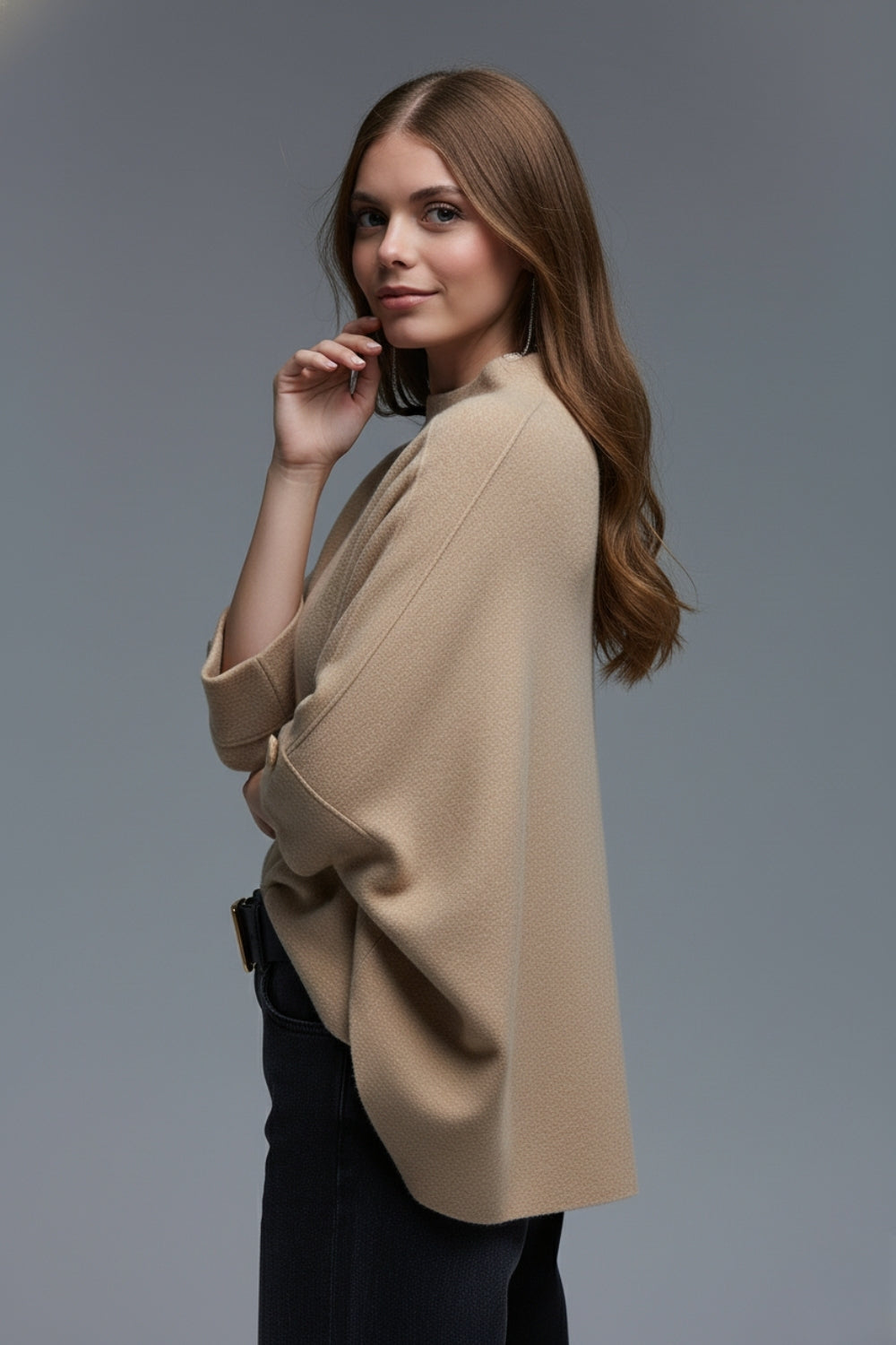 Chandail en tricot camel avec détails de boutons