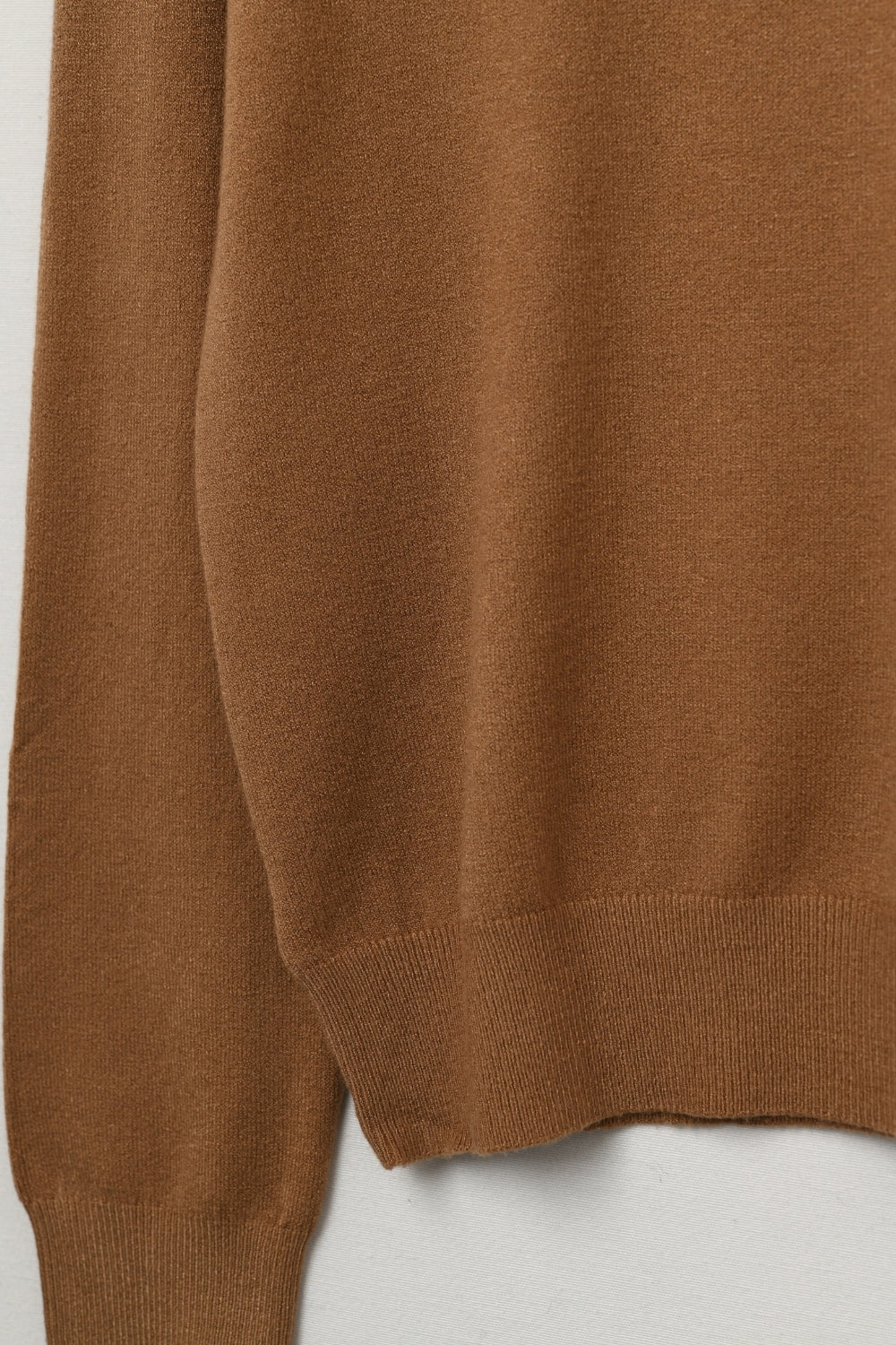 Pull à col roulé en laine mérinos coloris camel
