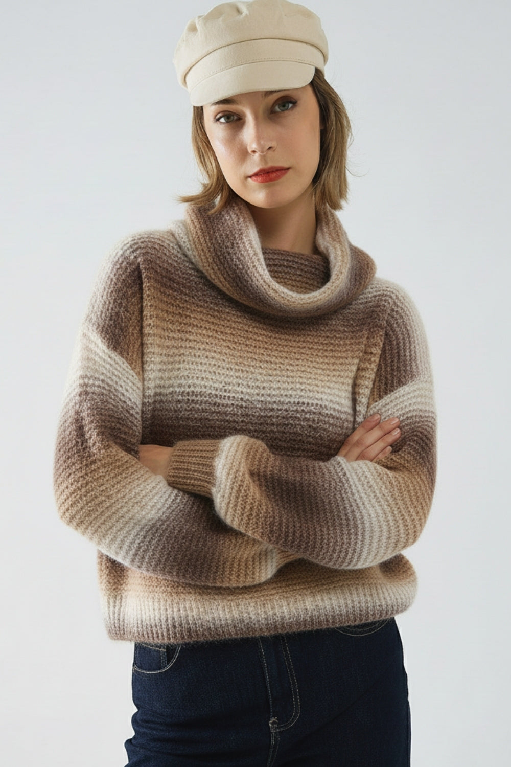 Pull oversize à col roulé Comfy en brun et beige