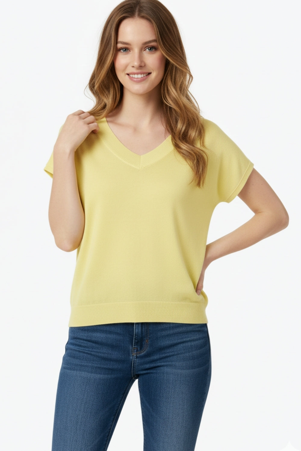 pull-over jaune à col en V en maille fine