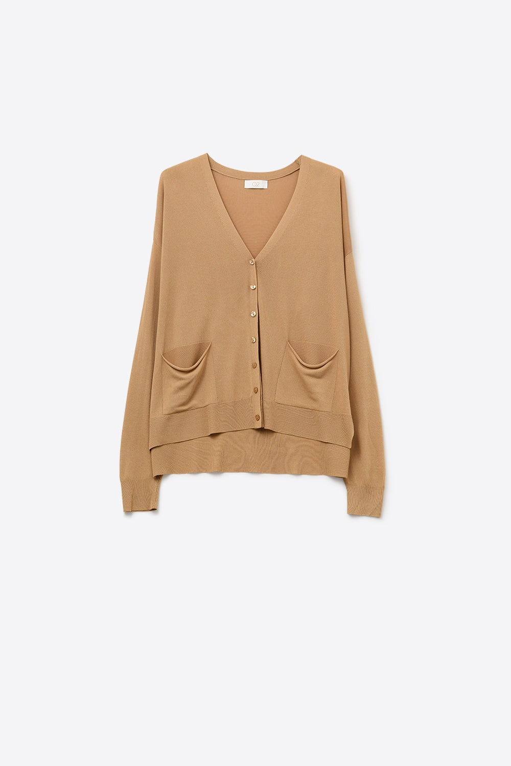 Cardigan en maille fine avec poches sur le devant en camel