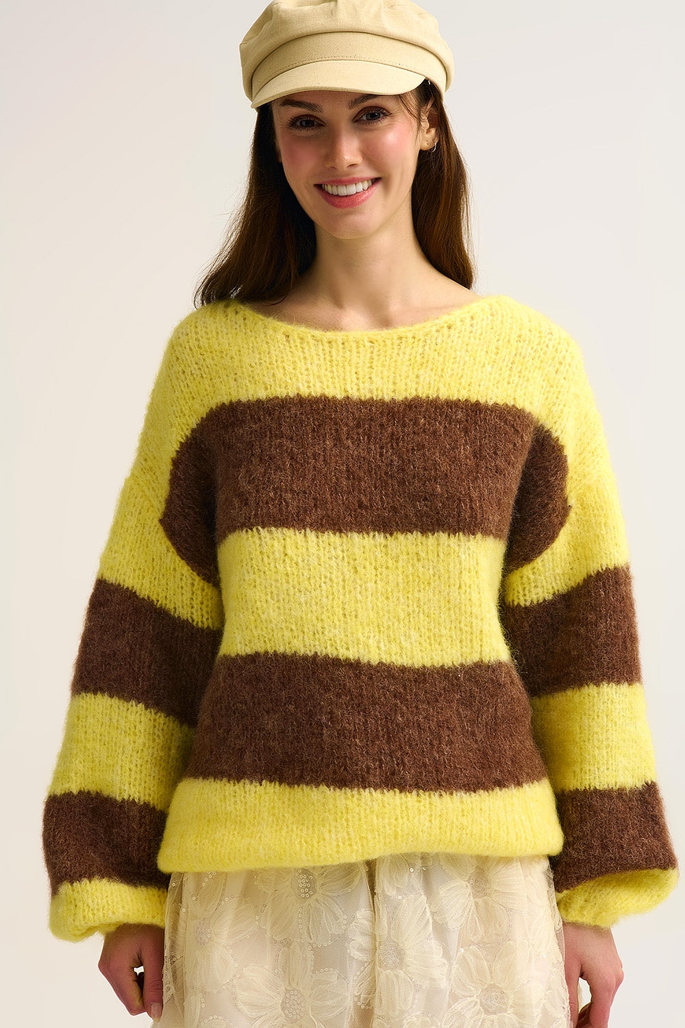 Pull en tricot rayé duveteux jaune avec manches ballon