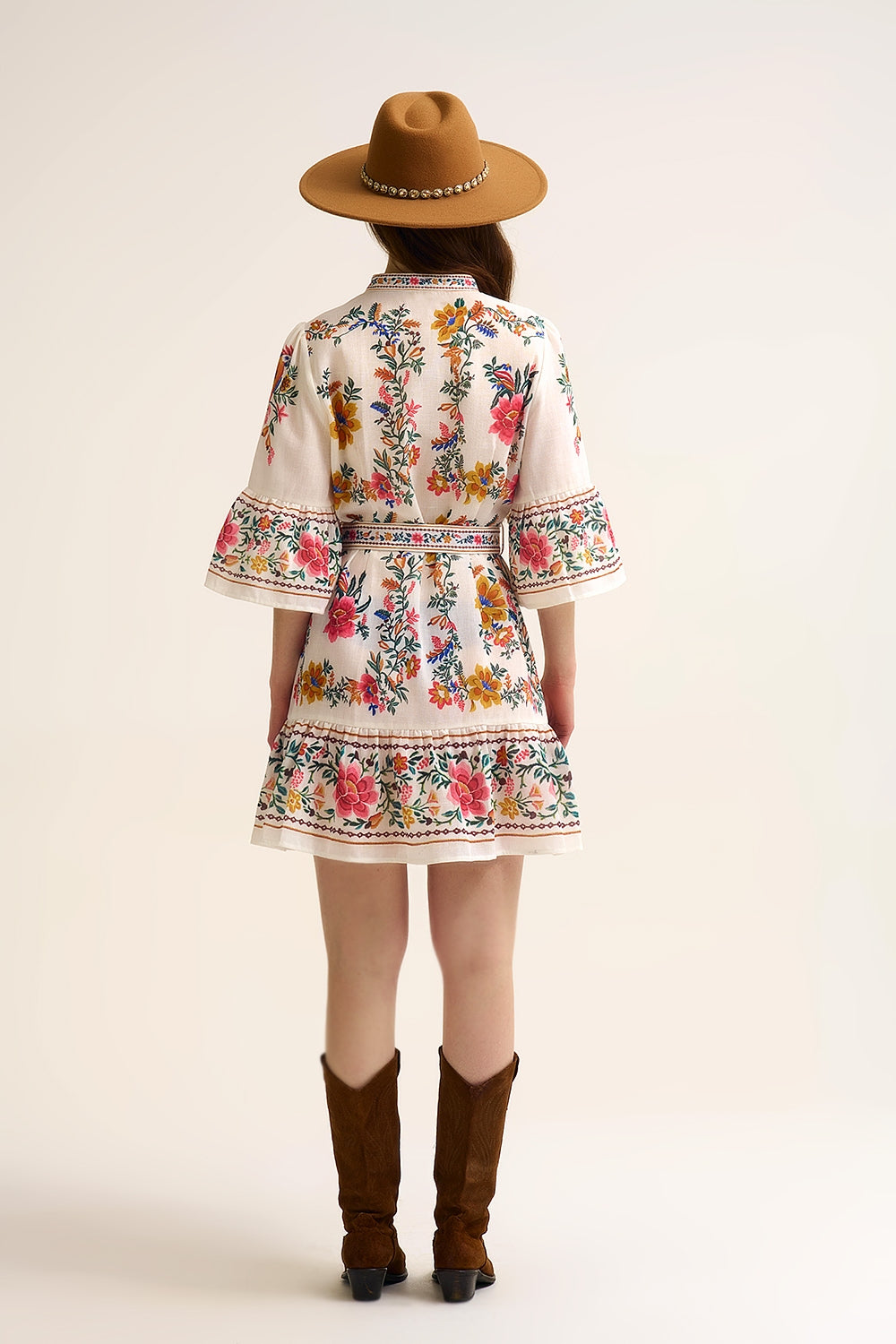 Robe Mini Boho Florale Imprimée en blanc