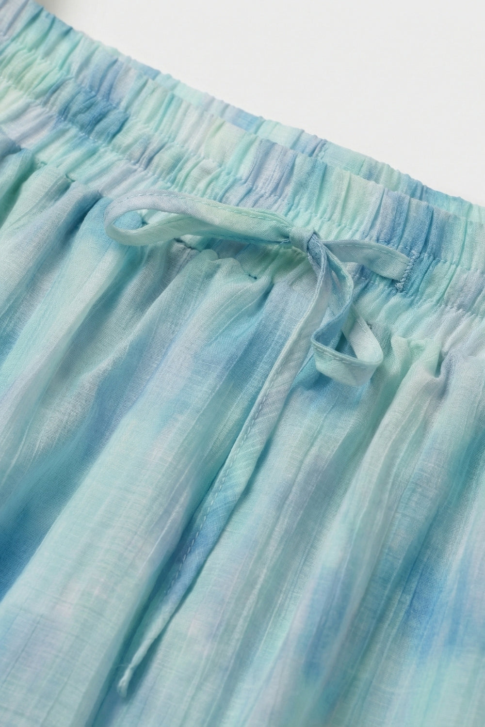 Short Bouffant Tie-Dye avec Taille à Cordon Élastique en Couleur Aqua