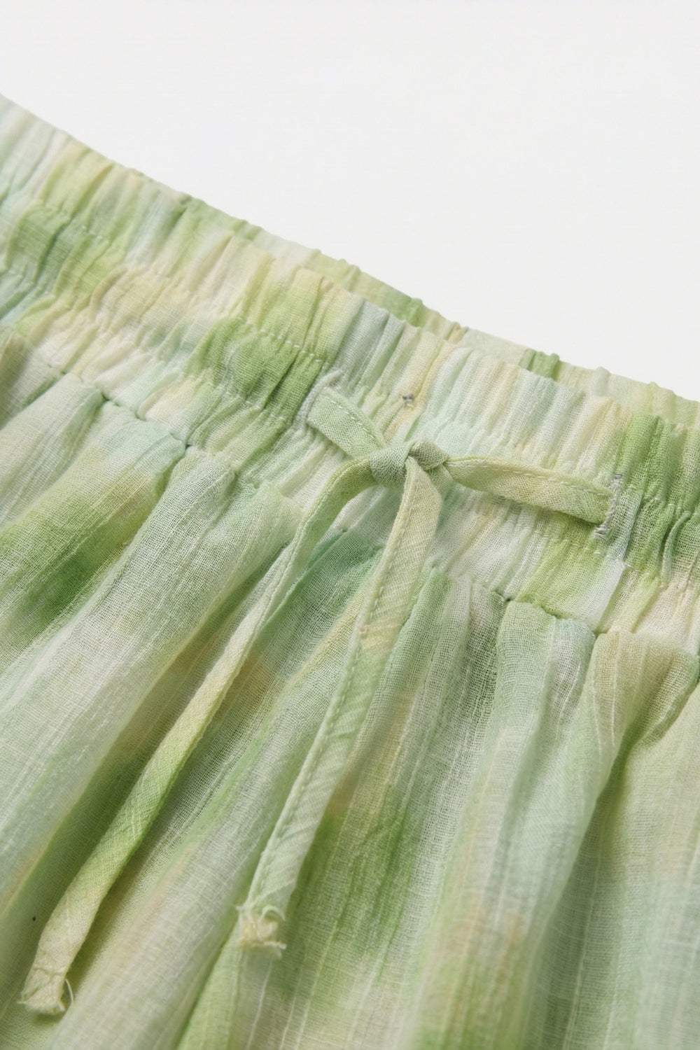 Short Bulle Tie-Dye avec Taille à Cordon Élastique en couleur citron vert