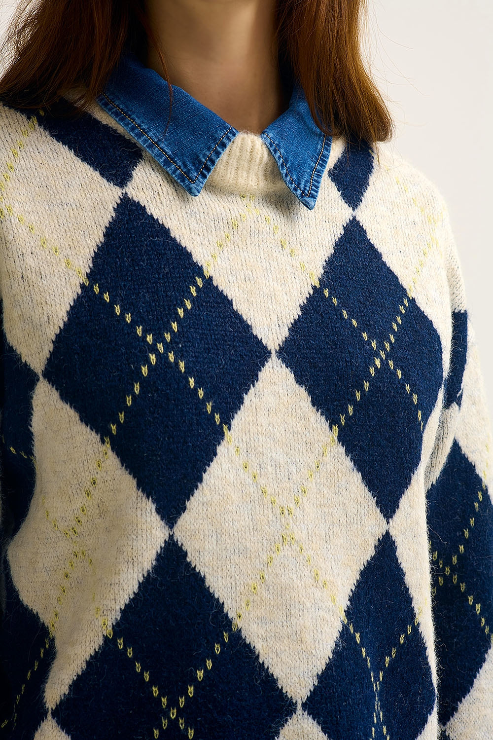 Pull en tricot chunky Navy diamond en marine et crème contrastée