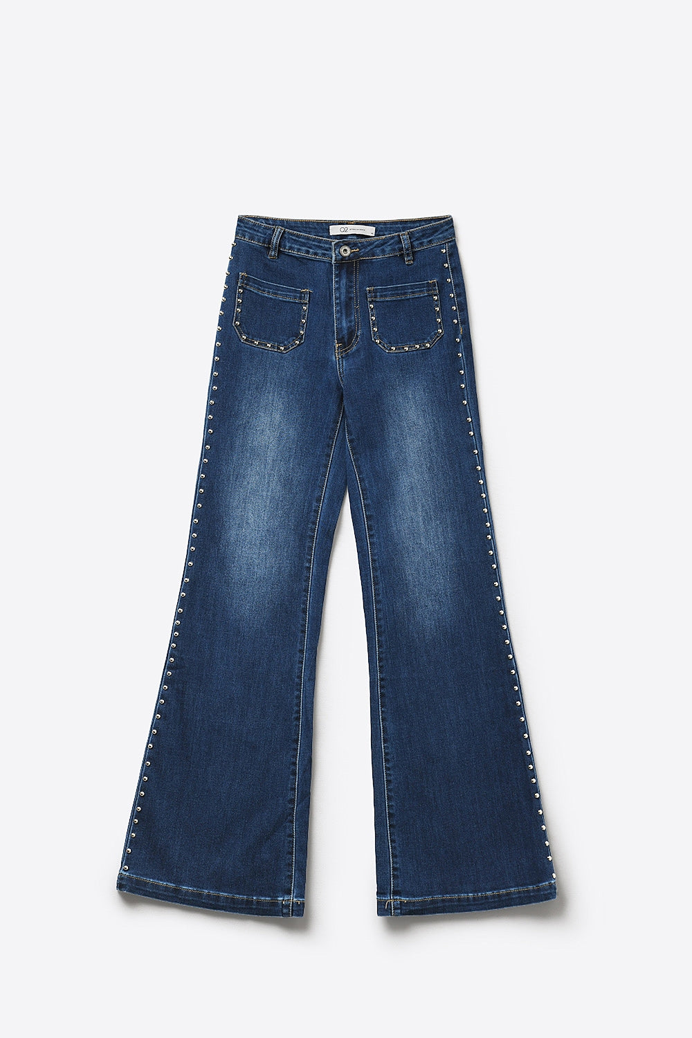 Jean en denim bleu moyen à jambes évasées avec détail à clous sur le côté