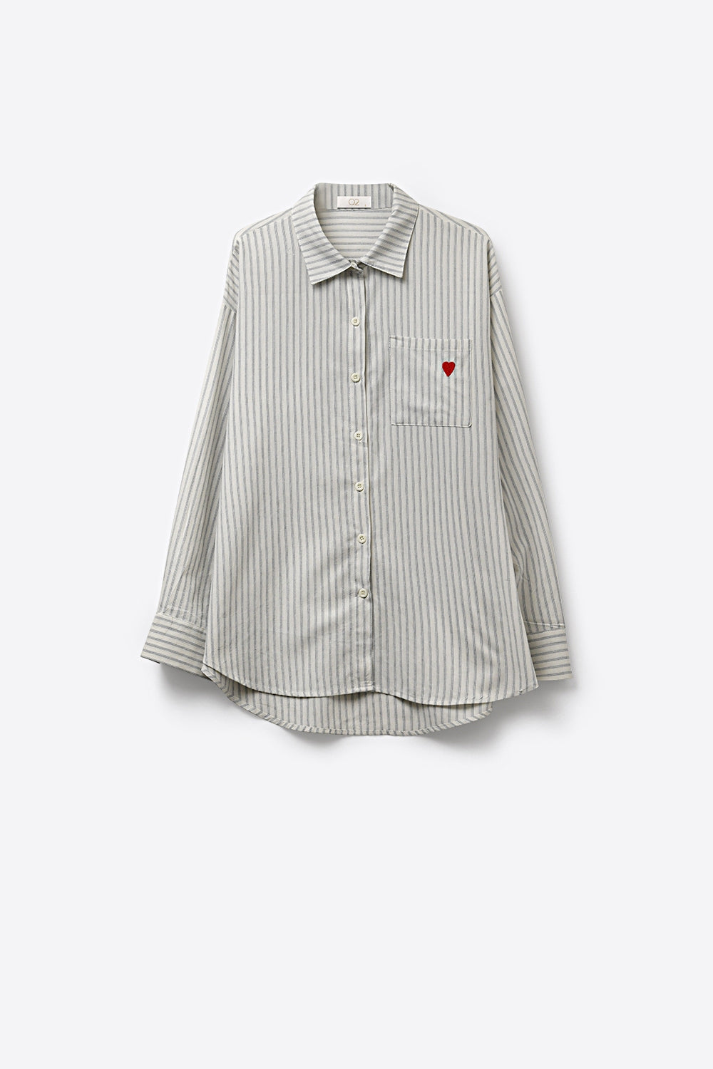 Chemise boutonnée à coupe décontractée rayée et grise avec détails en forme de cœur