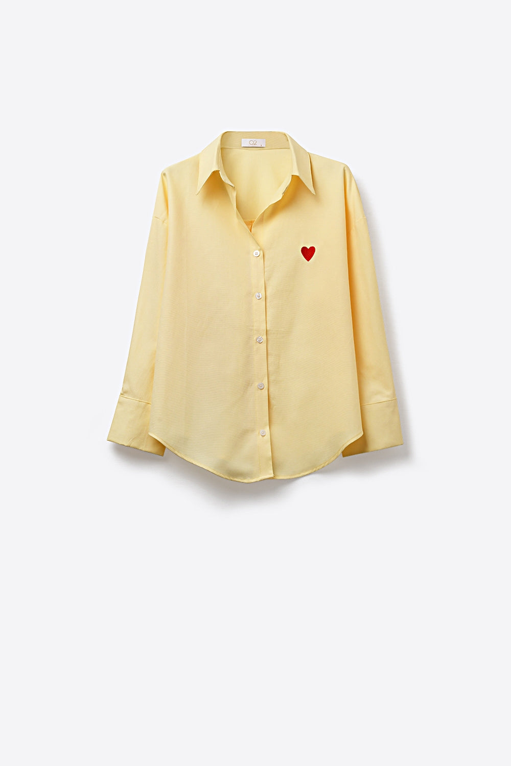 Chemise boutonnée jaune avec détails en forme de cœur