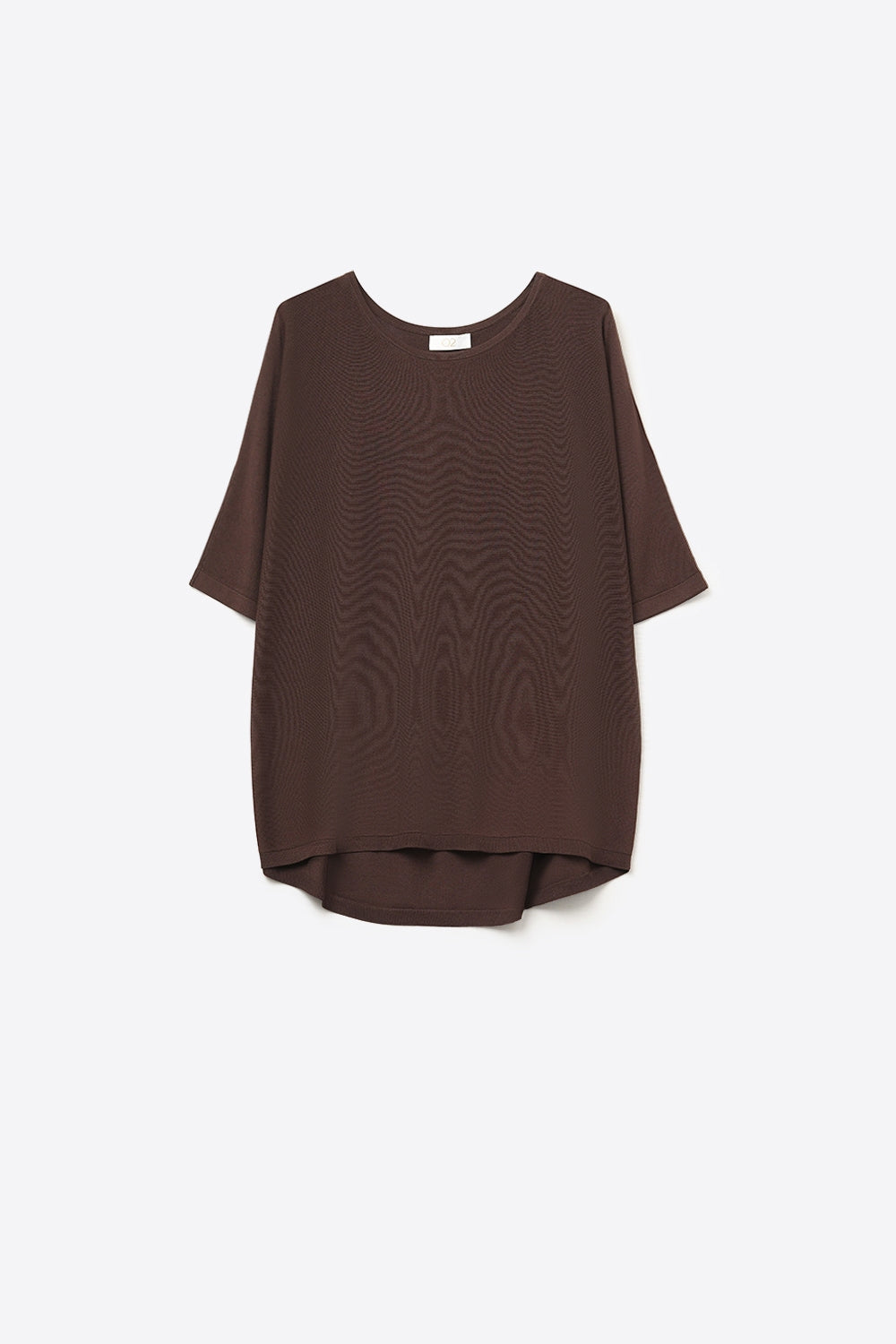 Pull oversize en marron avec manches coudées