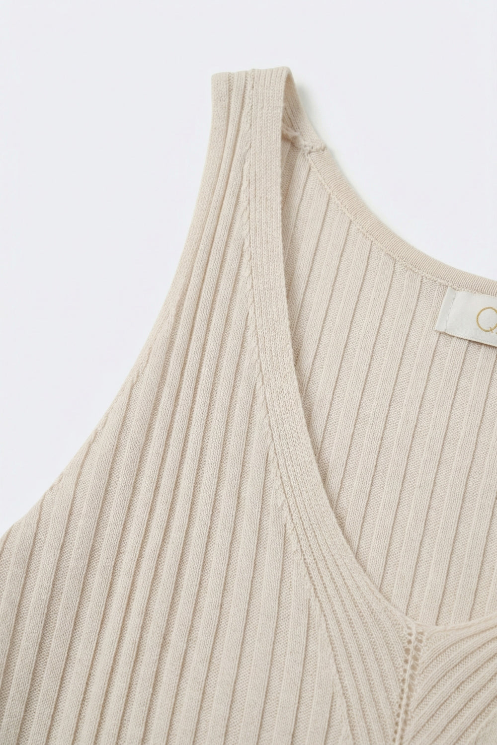 Débardeur Beige à Côtes avec Col en V