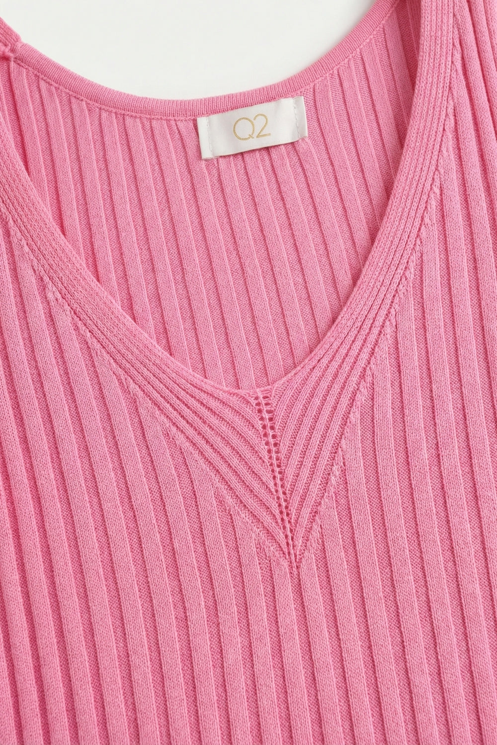 Débardeur rose en maille côtelée à col en V