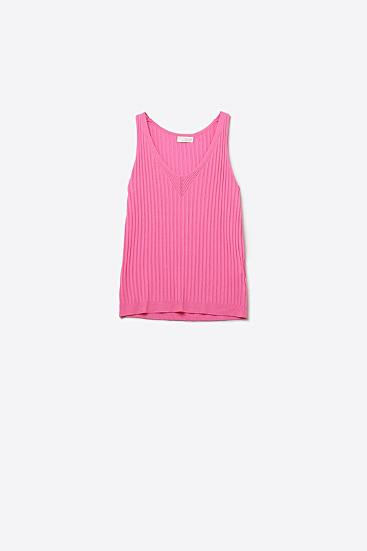 Débardeur rose en maille côtelée à col en V