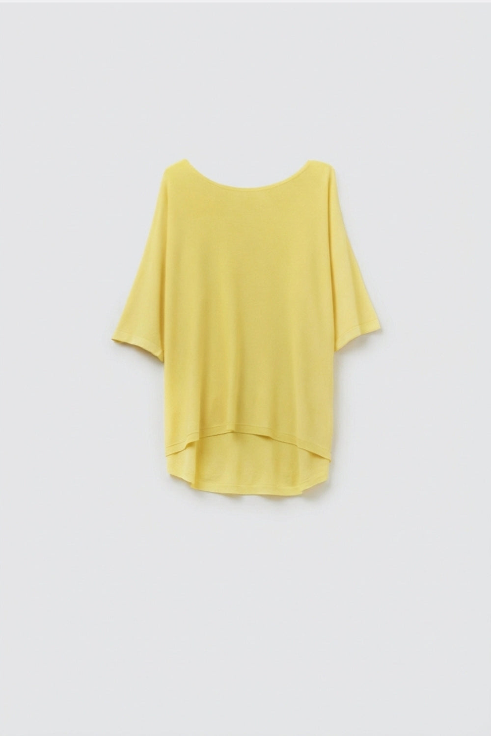 pull jaune surdimensionné avec manches coudées